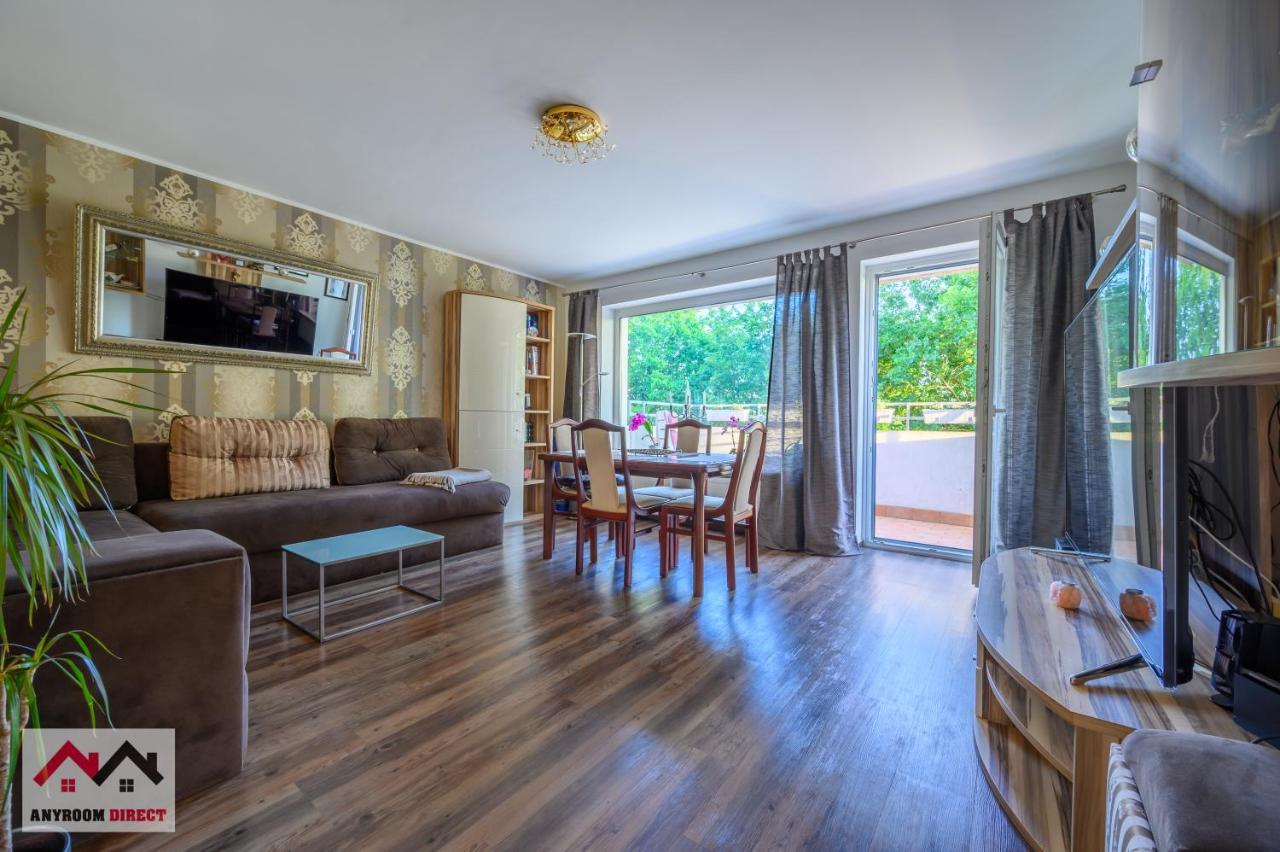 Anyroomdirect Private Apartments Near Hannover Exhibition Room Agency Exterior photo